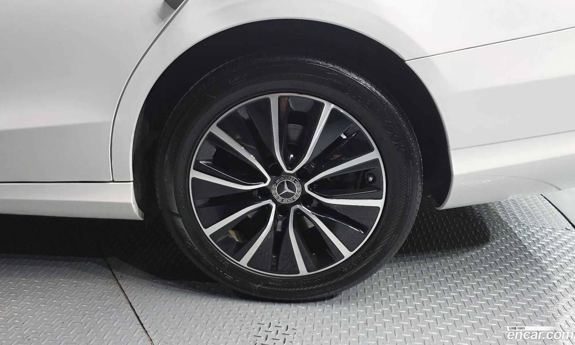 Mercedes-Benz C-Class W205 2019 — 9