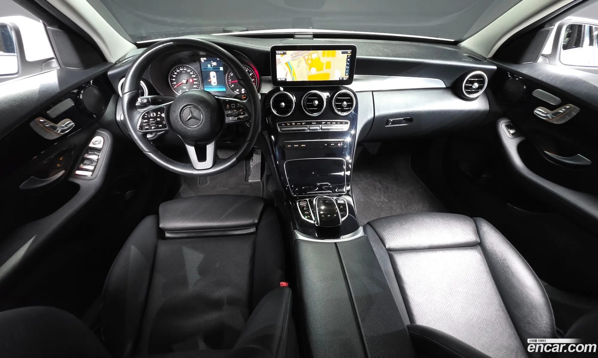 Mercedes-Benz C-Class W205 2019 — 28