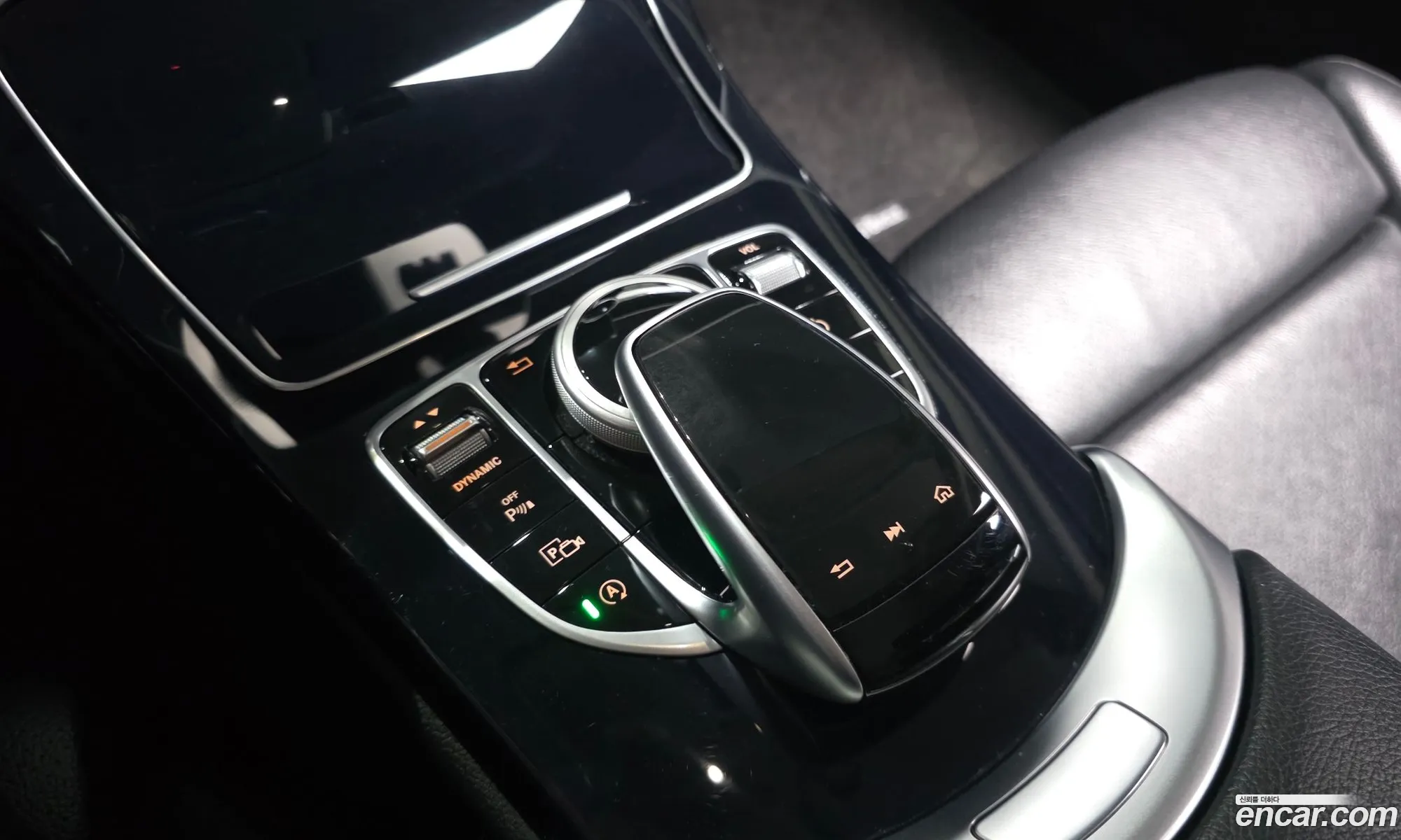 Mercedes-Benz C-Class W205 2019 — 17