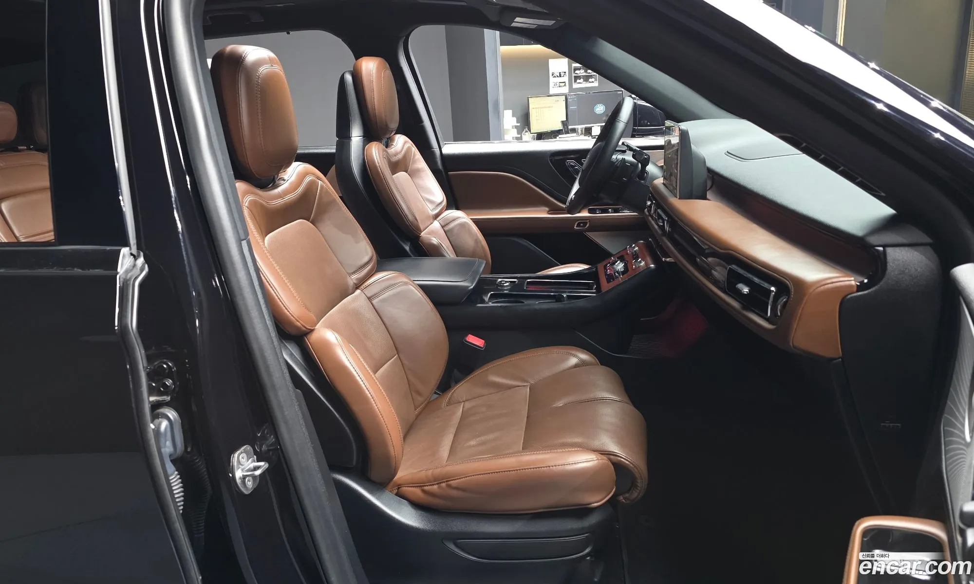 Lincoln Aviator 2021 — 14