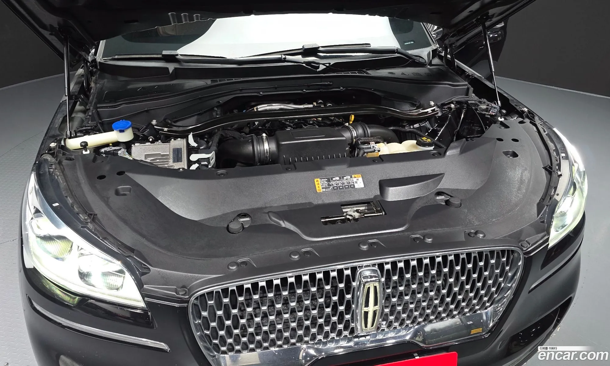 Lincoln Aviator 2021 — 21