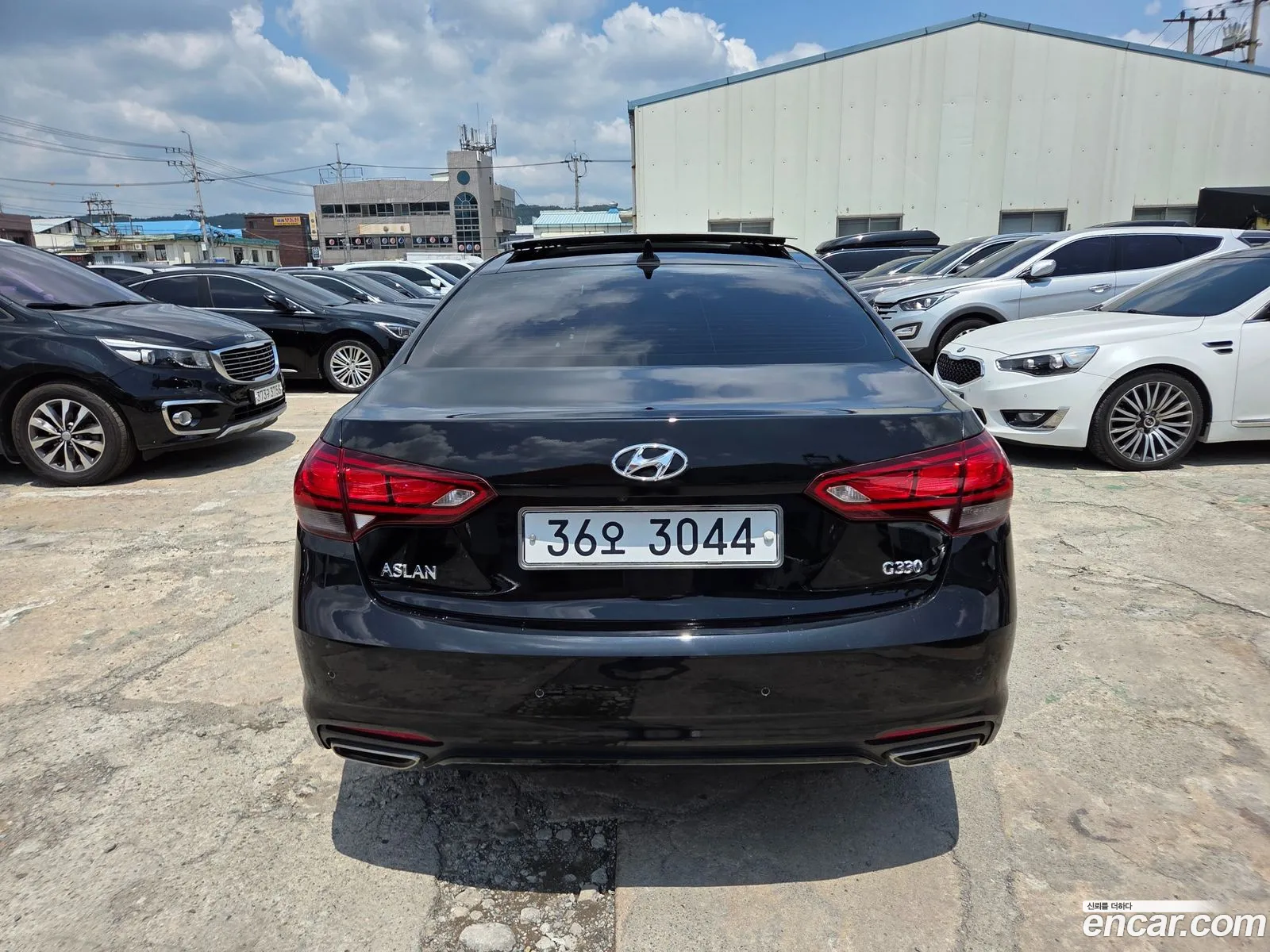Hyundai Aslan 2015 — 3