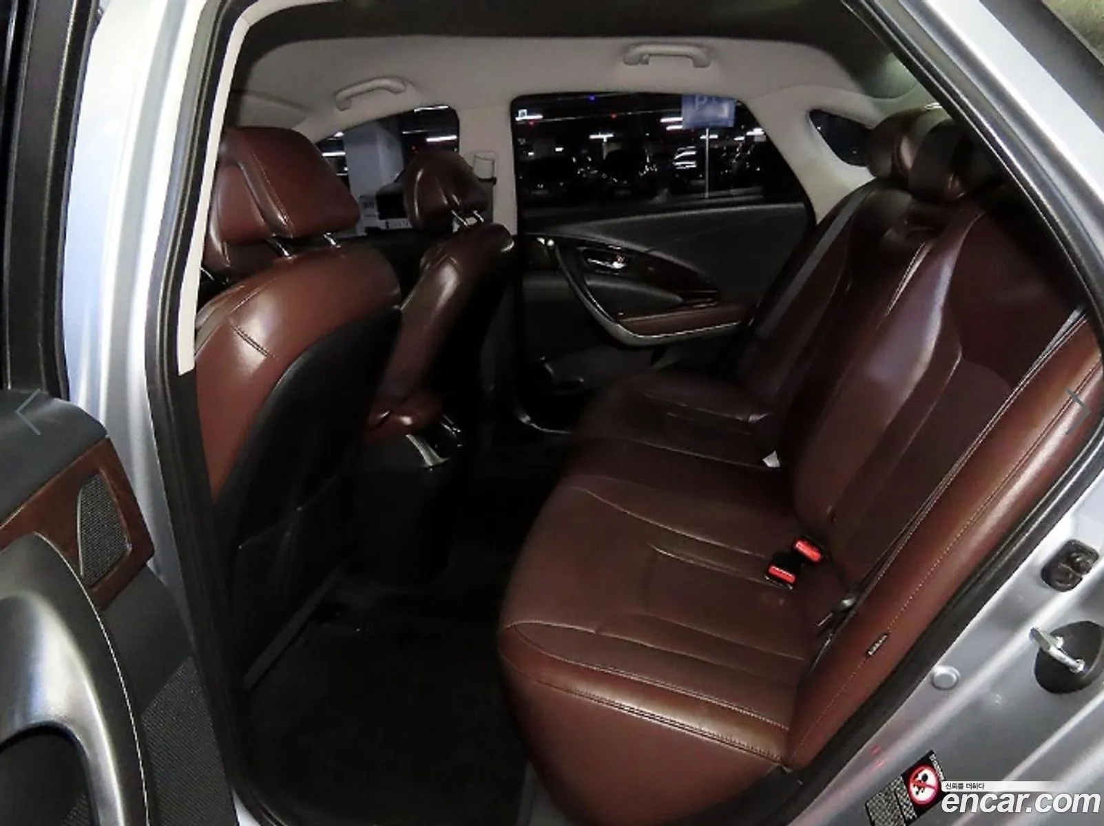 Hyundai Aslan 2015 — 2