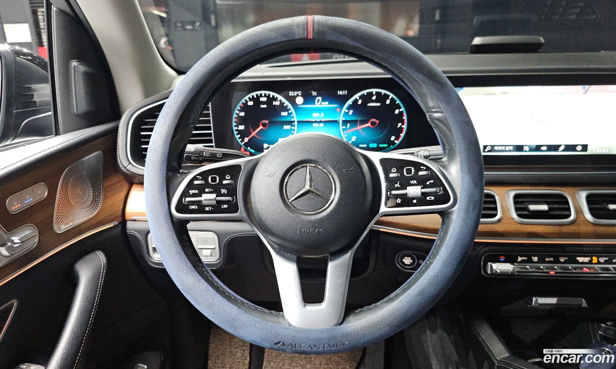 Mercedes-Benz GLE-Class W167 2019 — 15