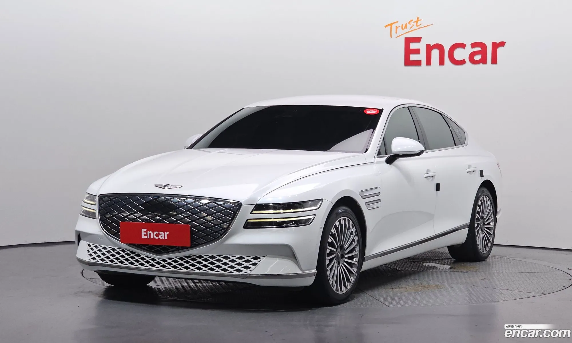 Genesis Electrified G80 2022 — 3