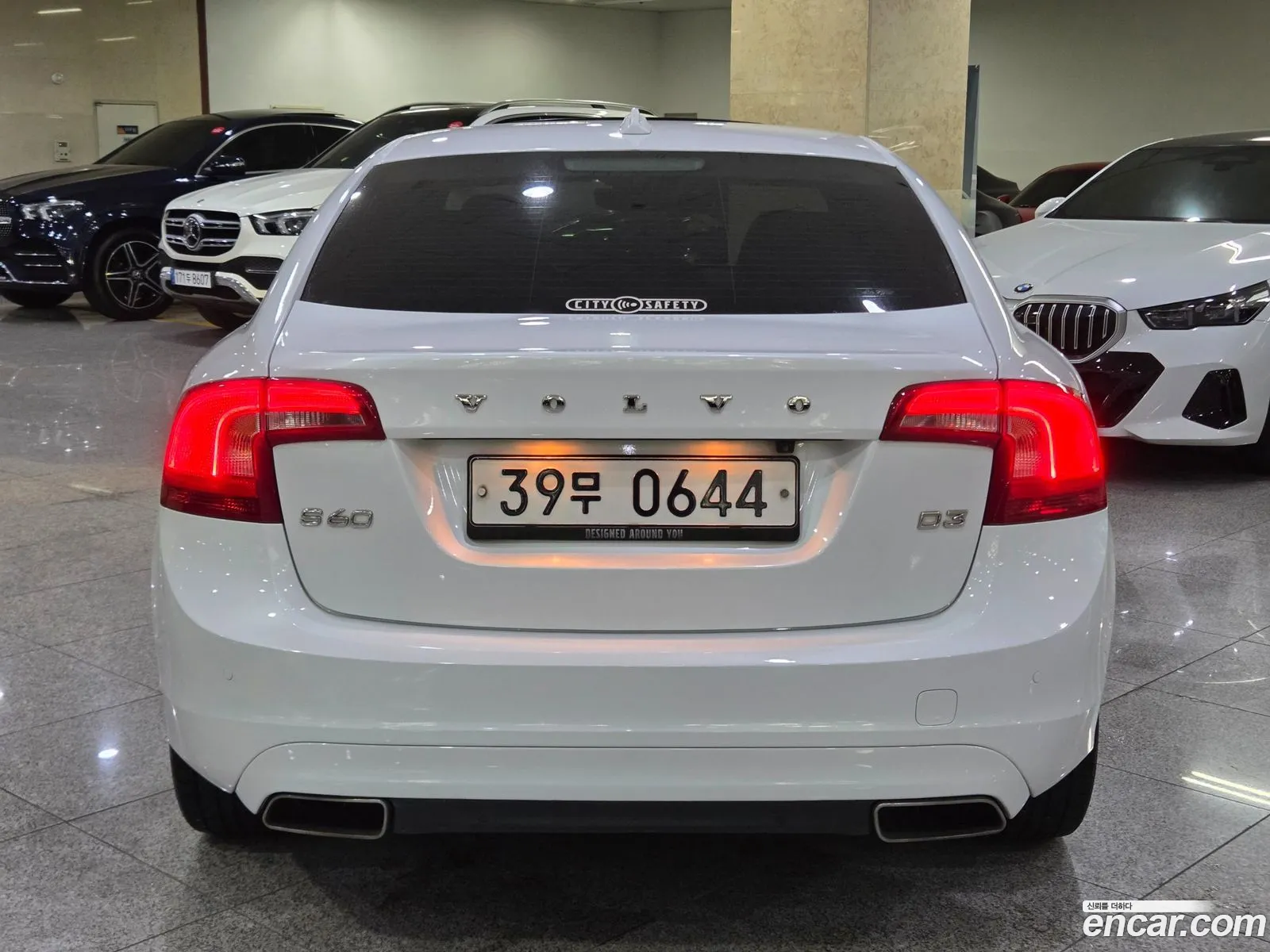 Volvo S60 2015 — 10