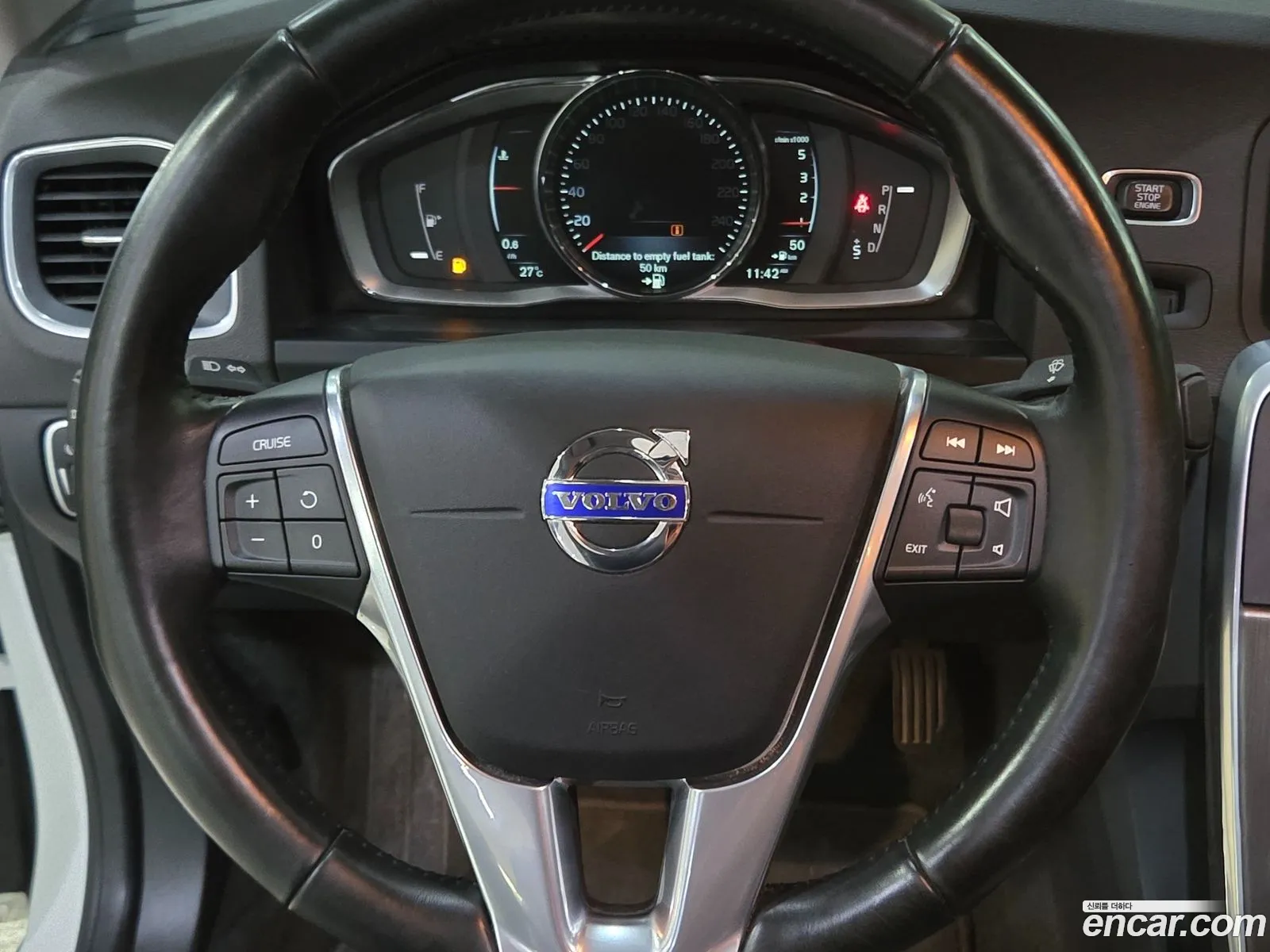 Volvo S60 2015 — 19