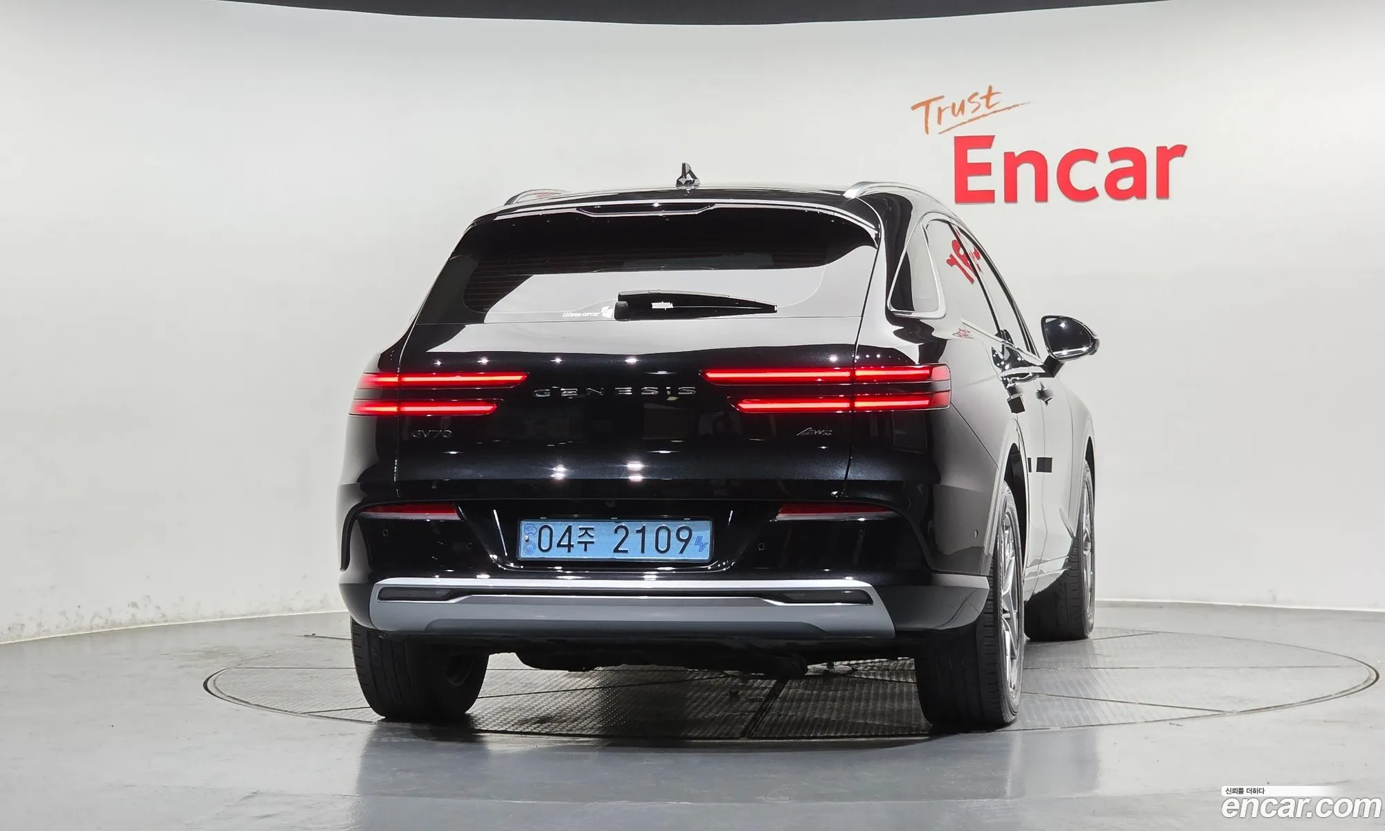 Genesis Electrified GV70 2022 — 3