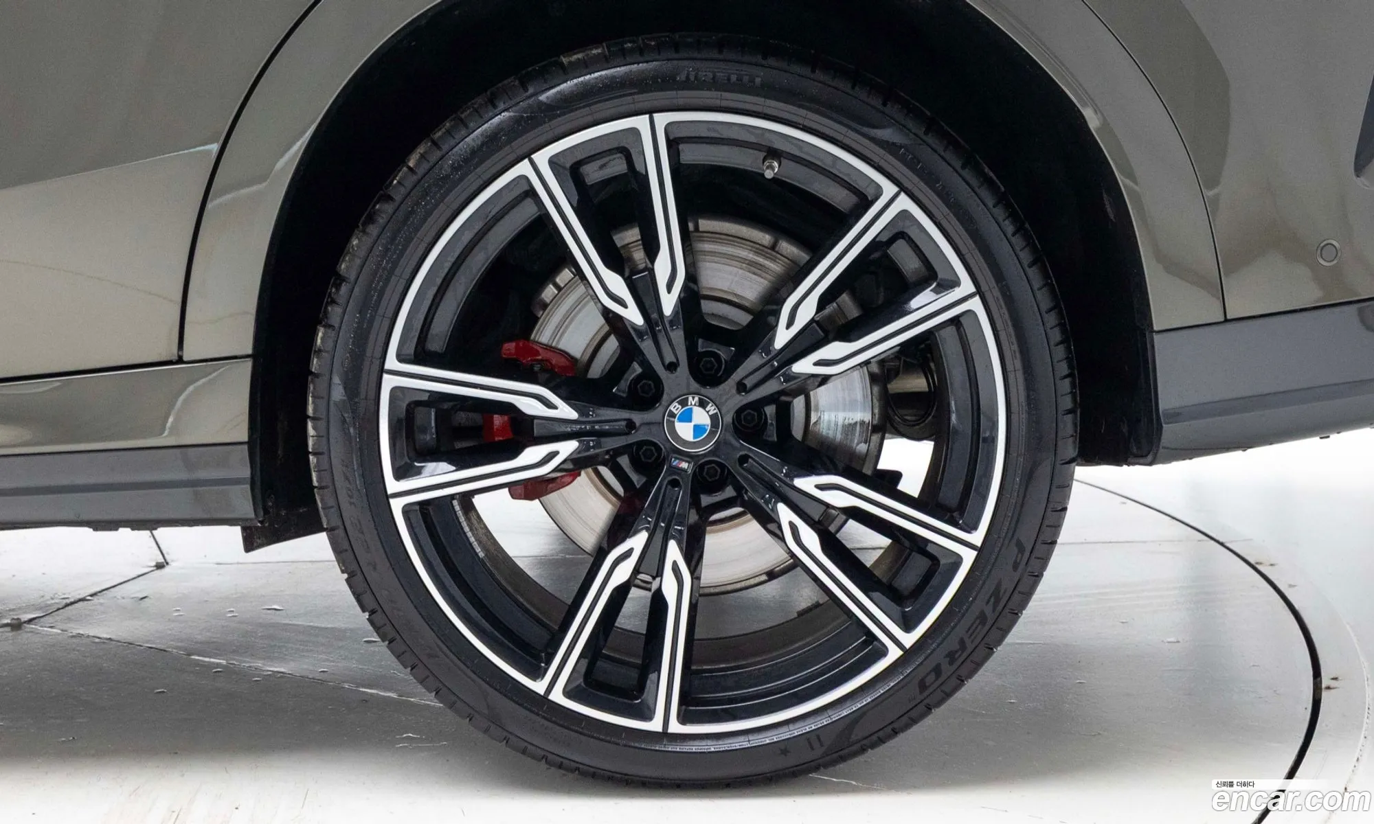 BMW X6 2025 — 2