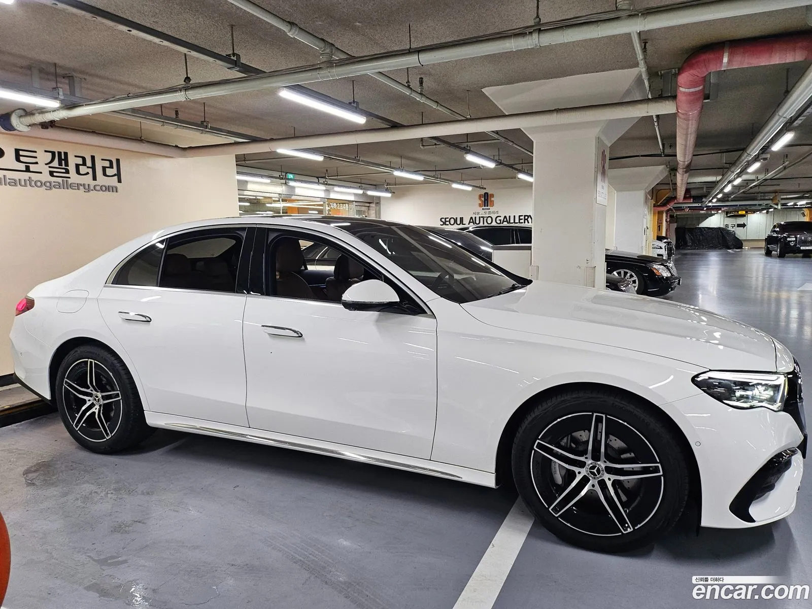 Mercedes-Benz E-Class W214 2025 — 11