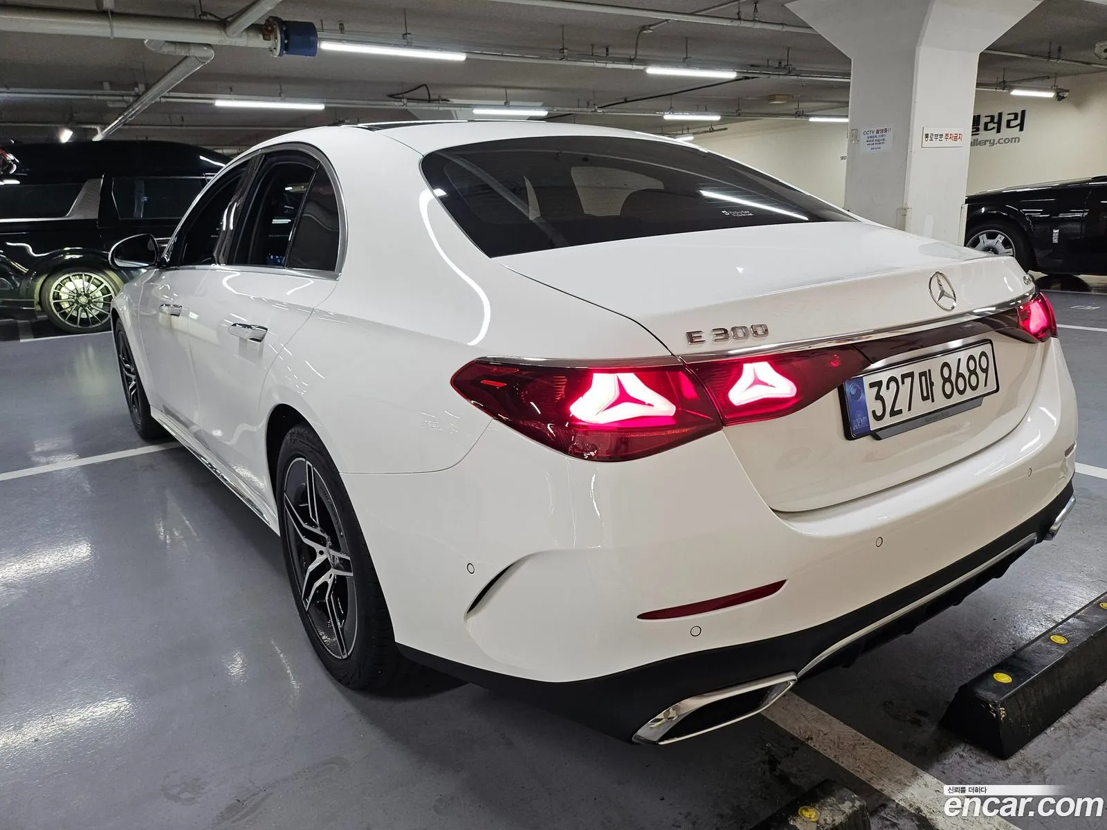 Mercedes-Benz E-Class W214 2025 — 12