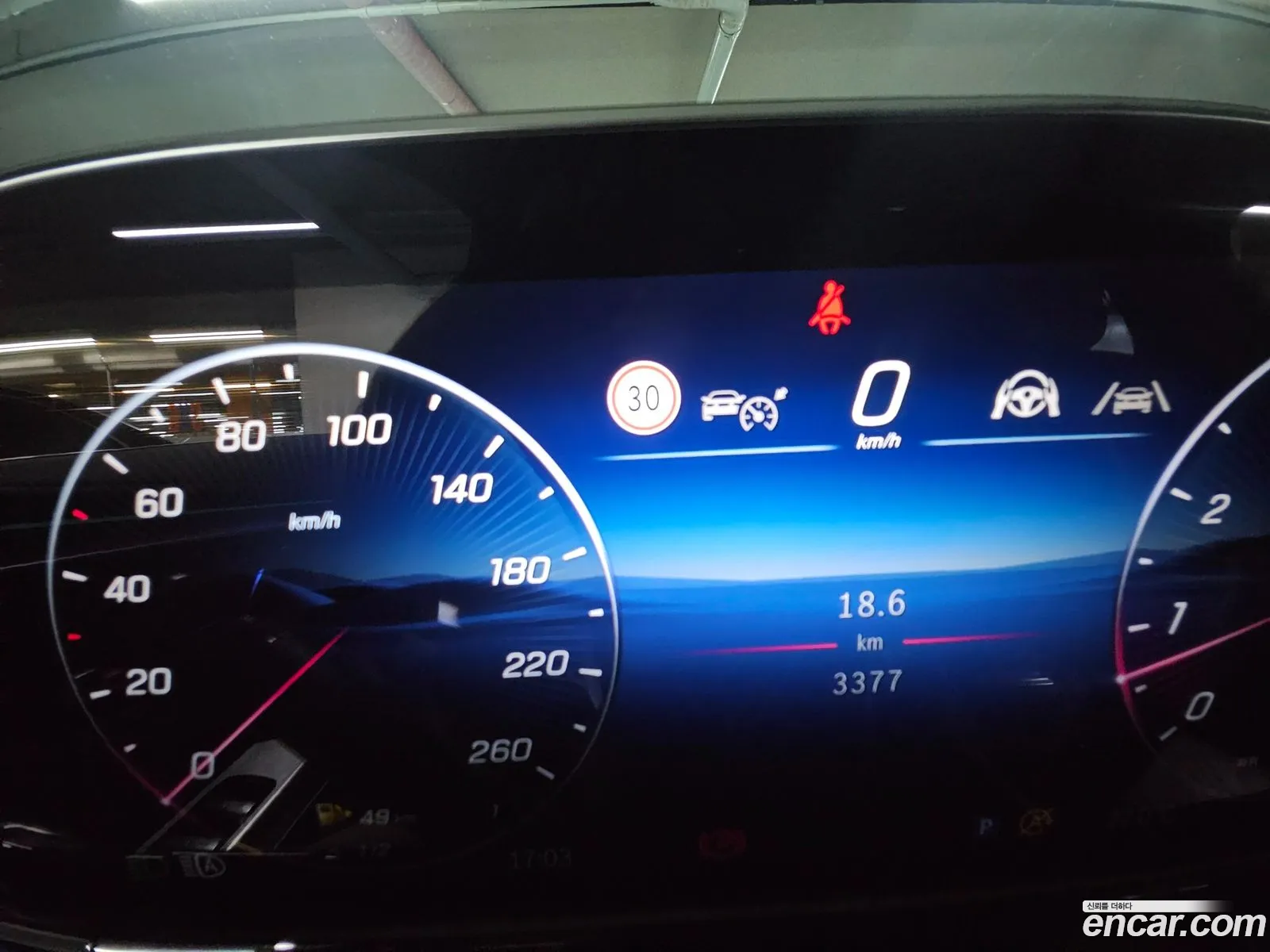 Mercedes-Benz E-Class W214 2025 — 6