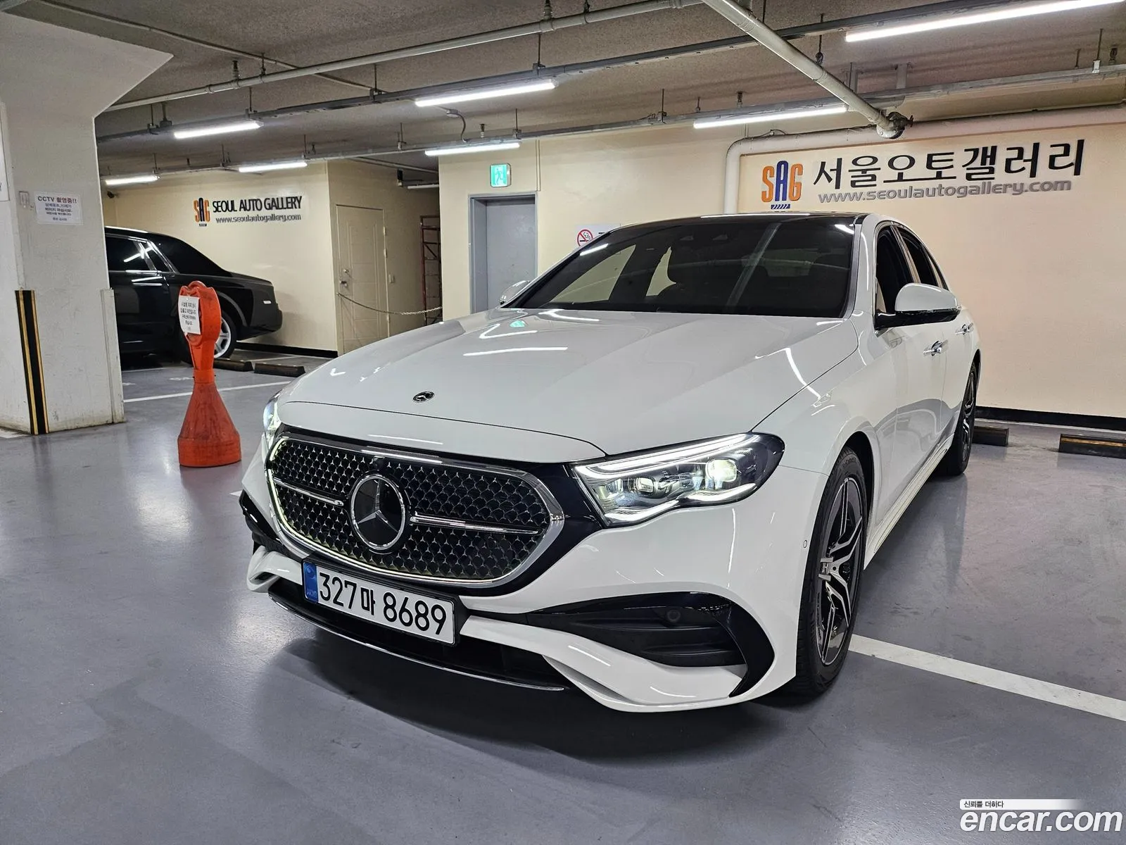 Mercedes-Benz E-Class W214 2025 — 17
