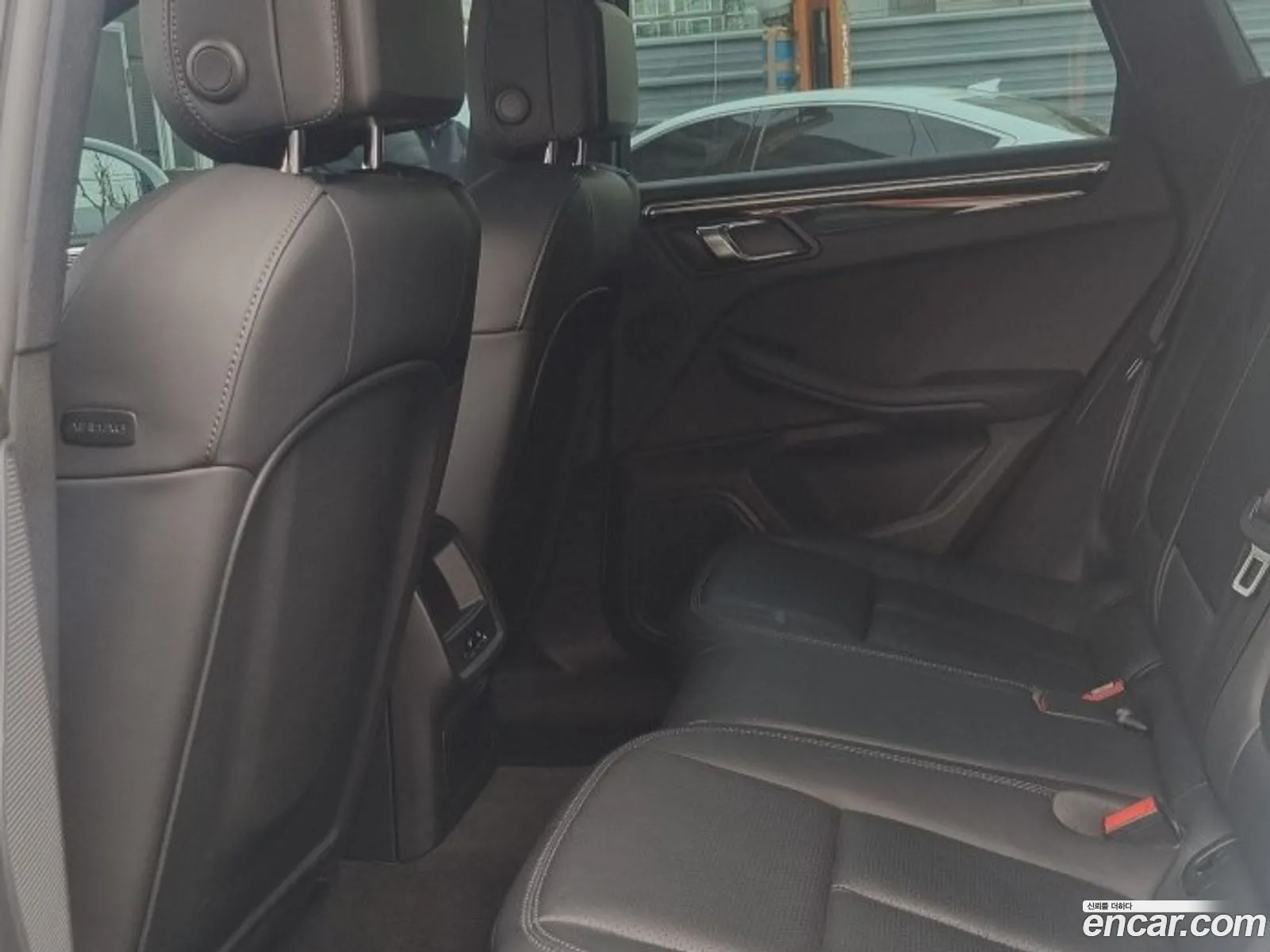 Porsche Macan 2015 — 2