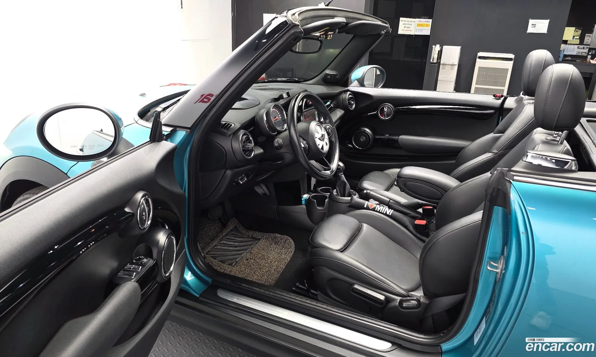 Mini Cooper Convertible 2019 WMWWG5108K3K11298 — 15