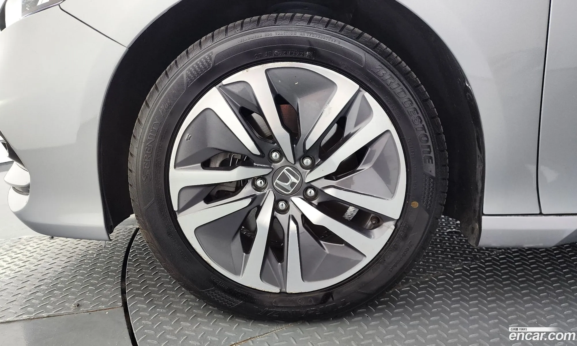 Honda Accord 10th Gen 2019 — 17