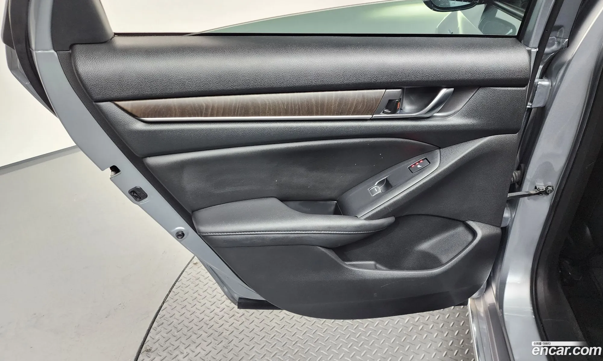 Honda Accord 10th Gen 2019 — 20