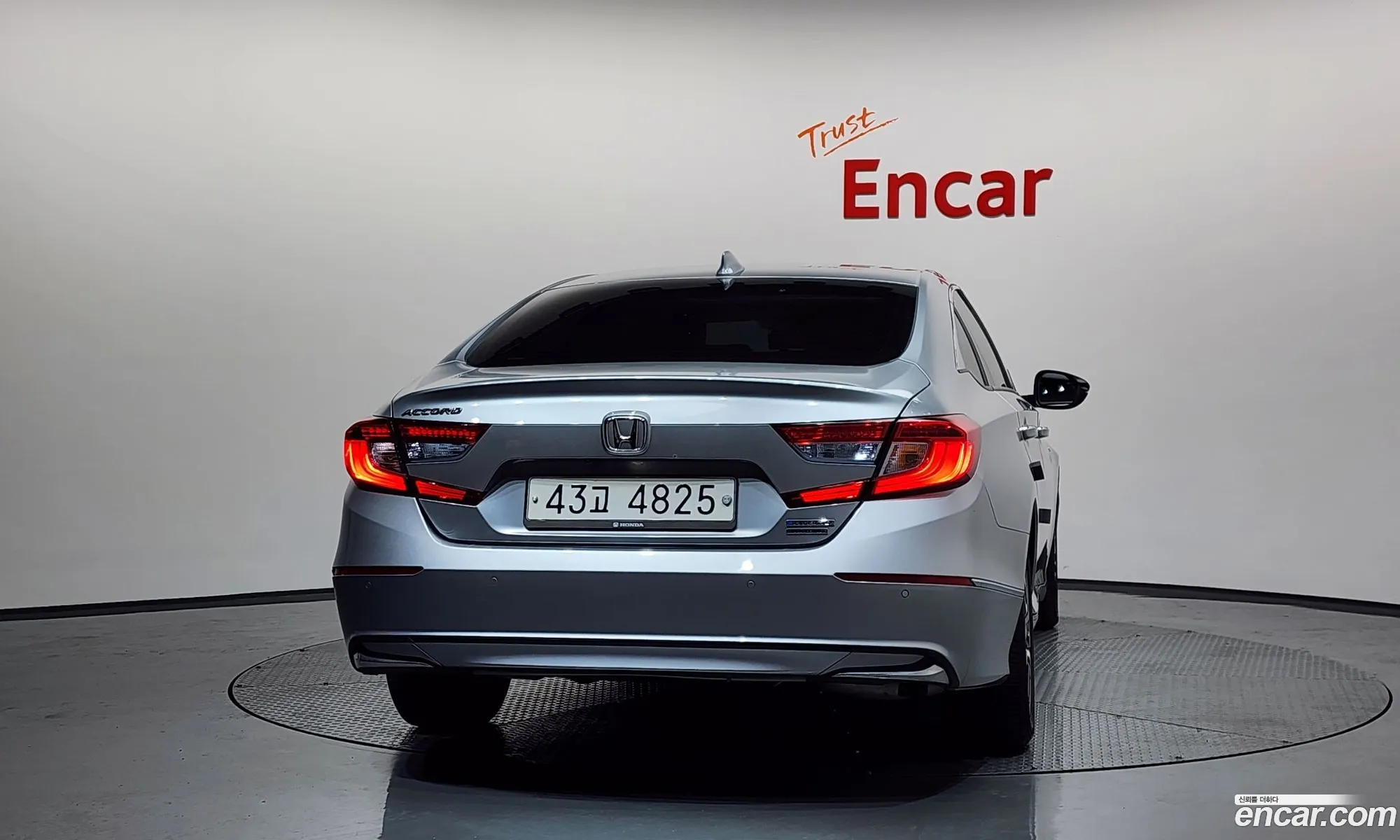 Honda Accord 10th Gen 2019 — 28