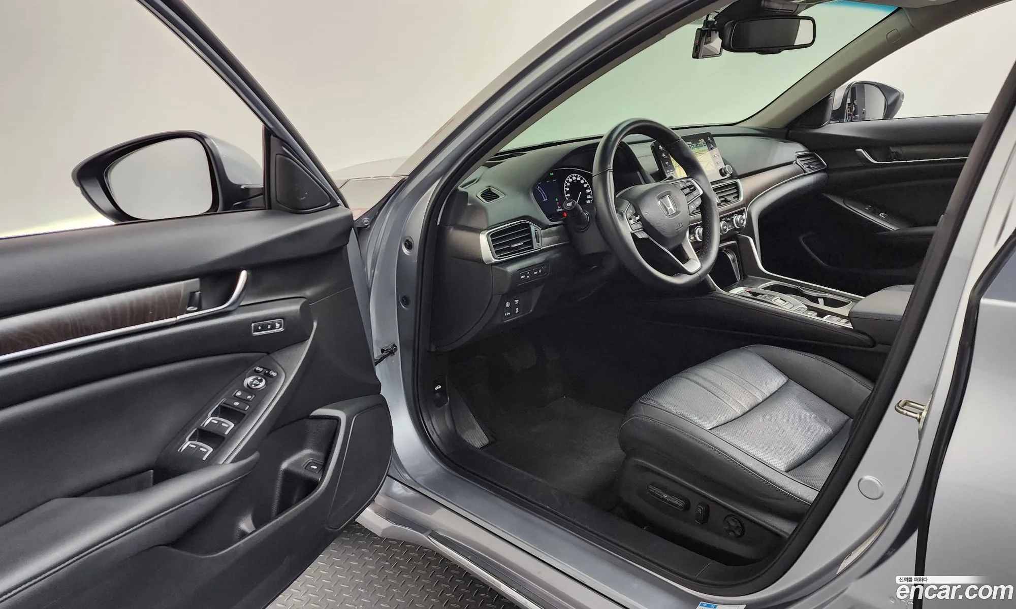 Honda Accord 10th Gen 2019 — 9