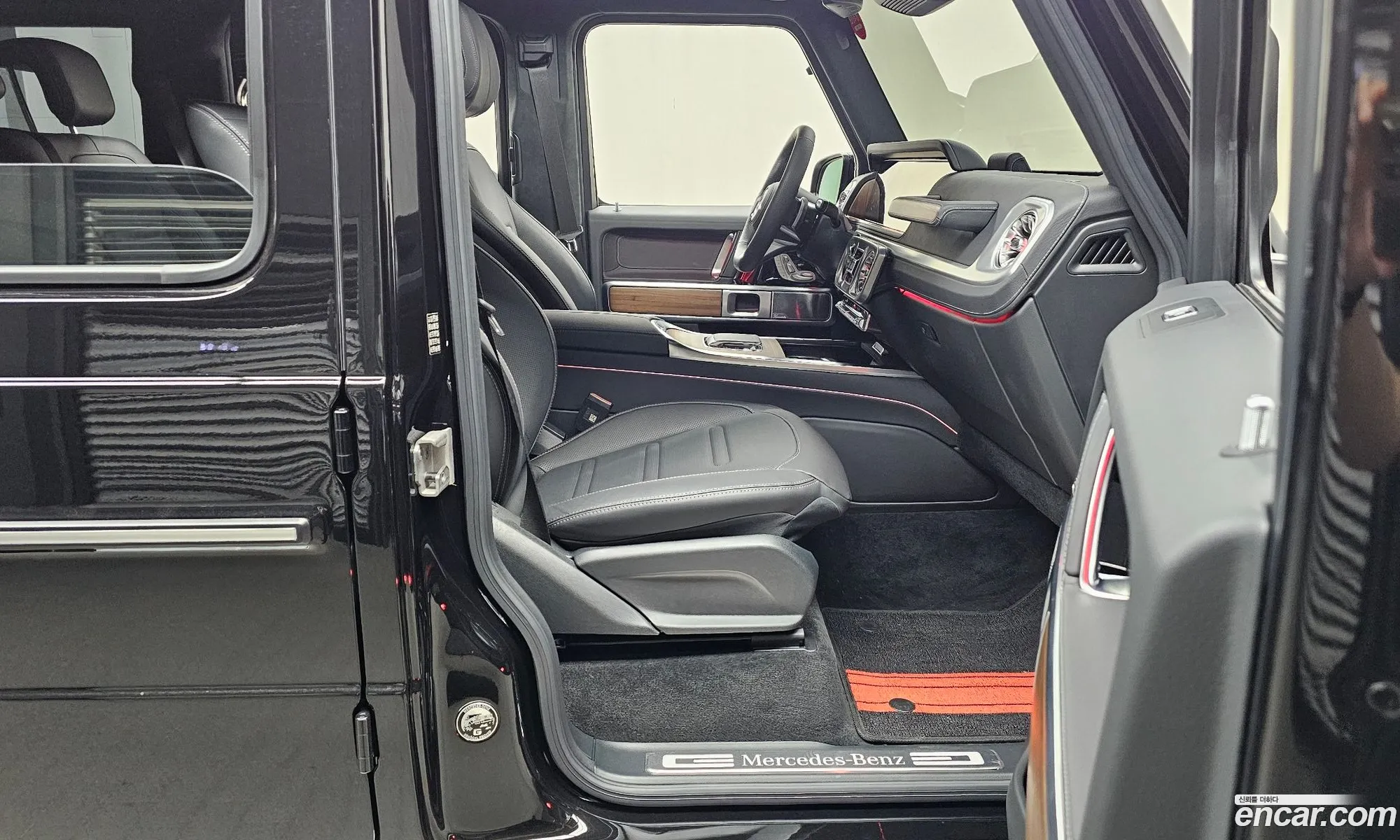 Mercedes-Benz G-Class W465 2025 — 21