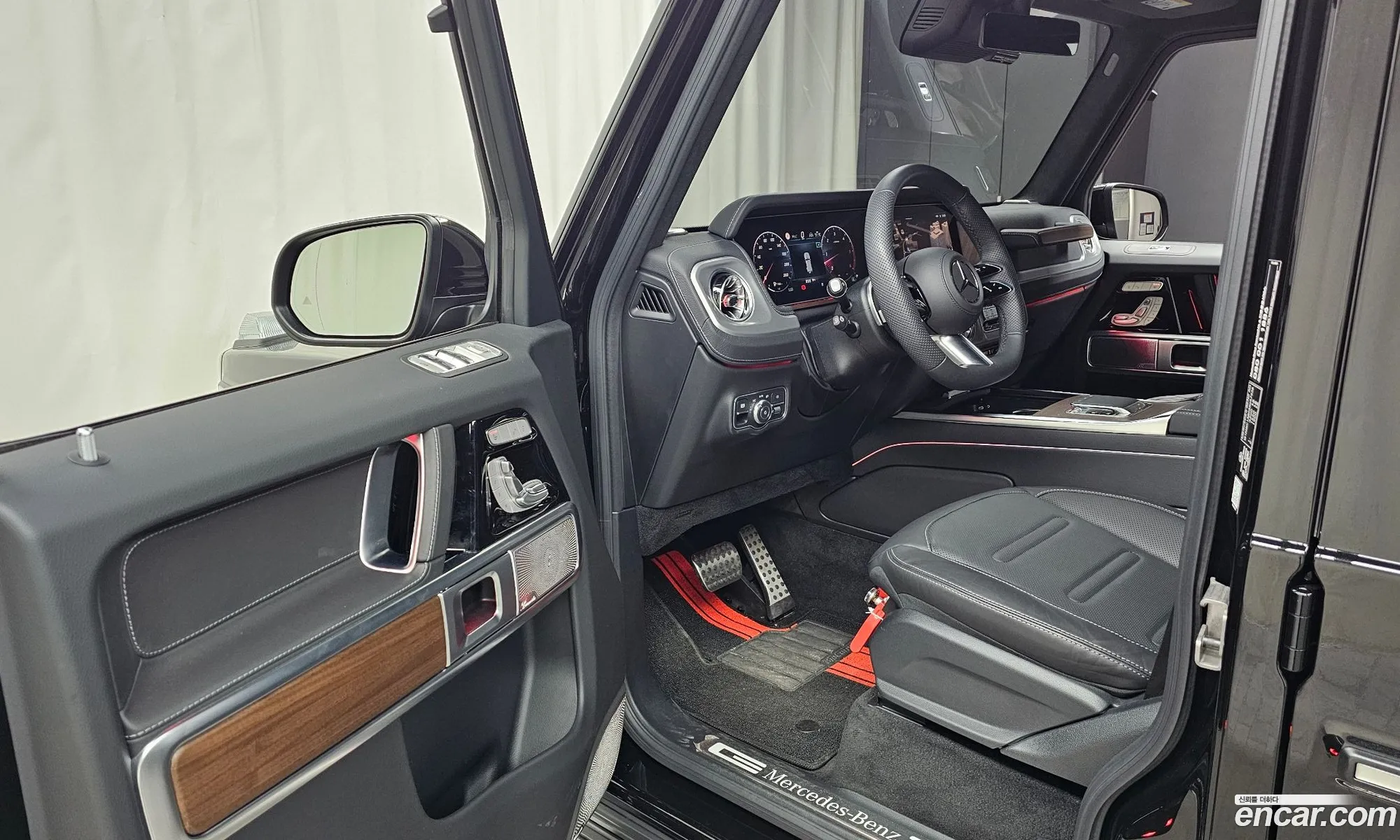 Mercedes-Benz G-Class W465 2025 — 13