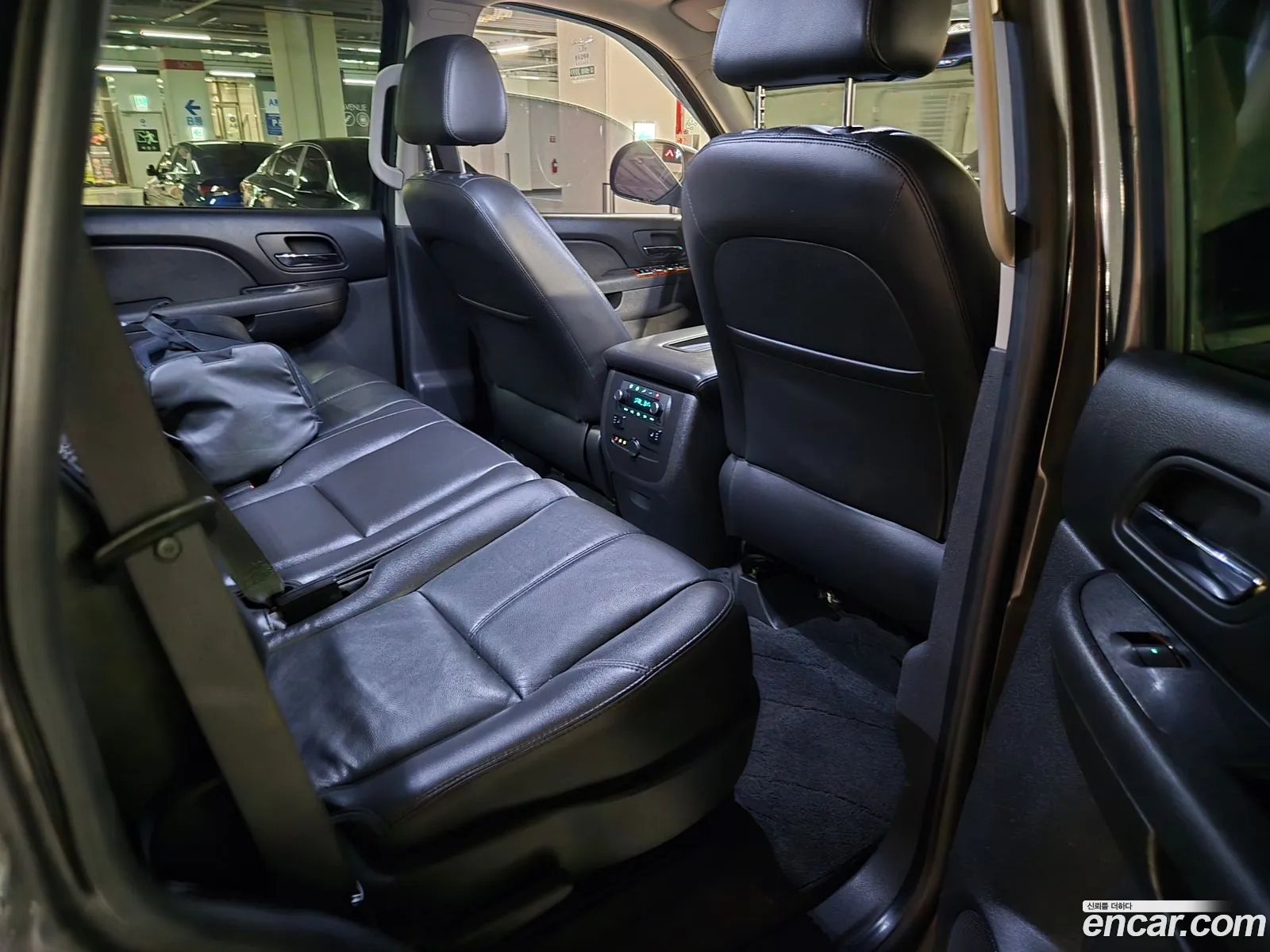 Chevrolet Tahoe 2010 — 9