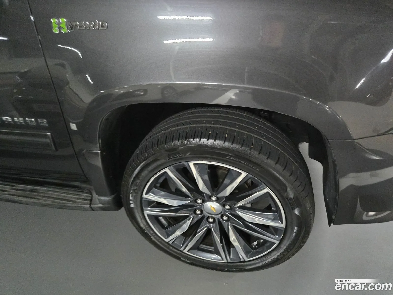 Chevrolet Tahoe 2010 — 19