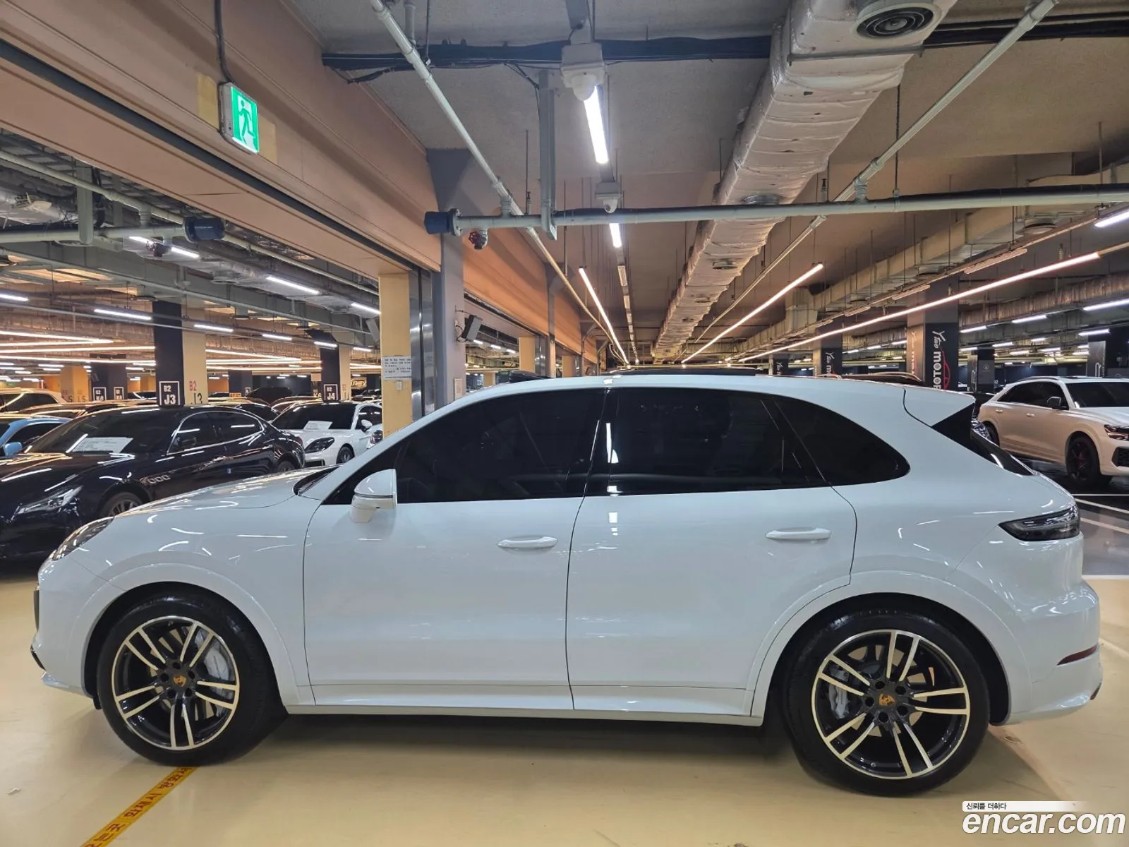 Porsche Cayenne 2021 — 2