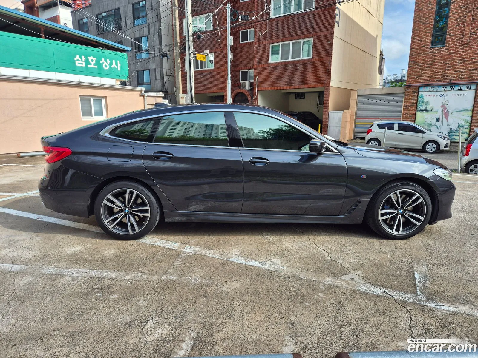 BMW 6 Series GT 2022 — 16