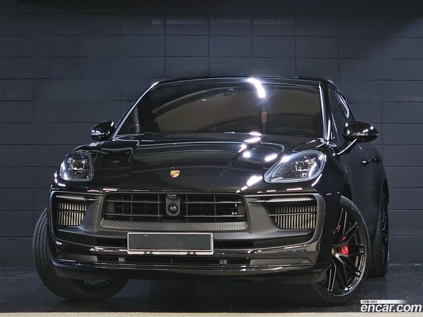 Porsche Macan 2022 — 18