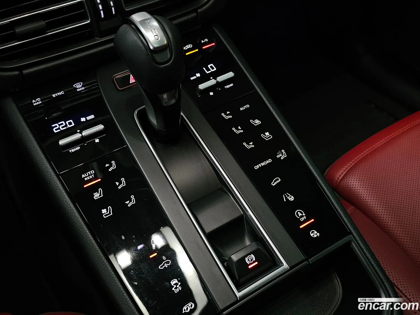 Porsche Macan 2022 — 16