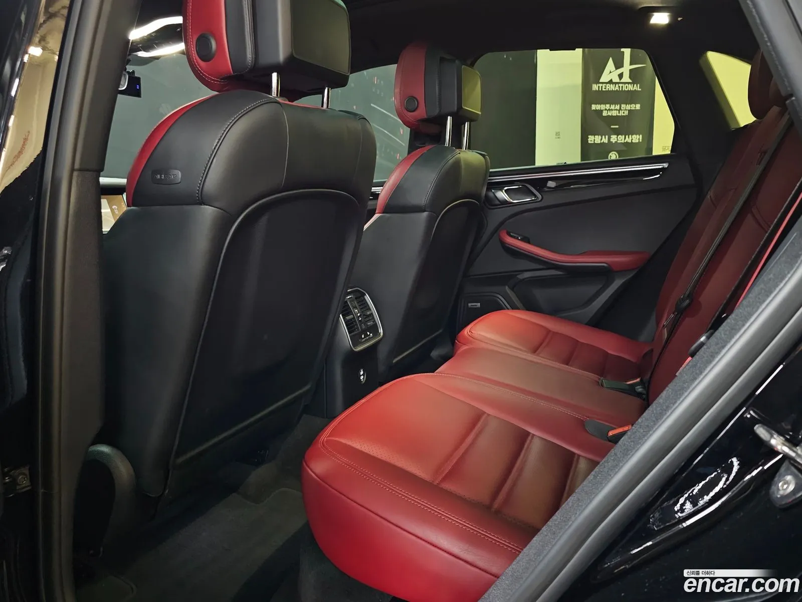 Porsche Macan 2022 — 2