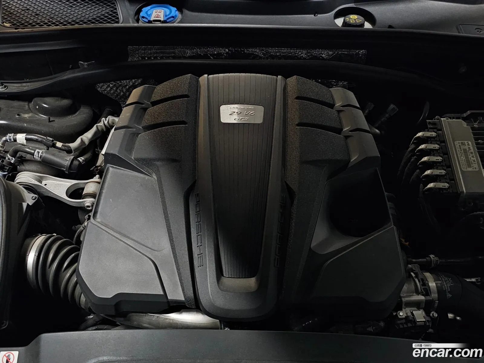 Porsche Macan 2022 — 20