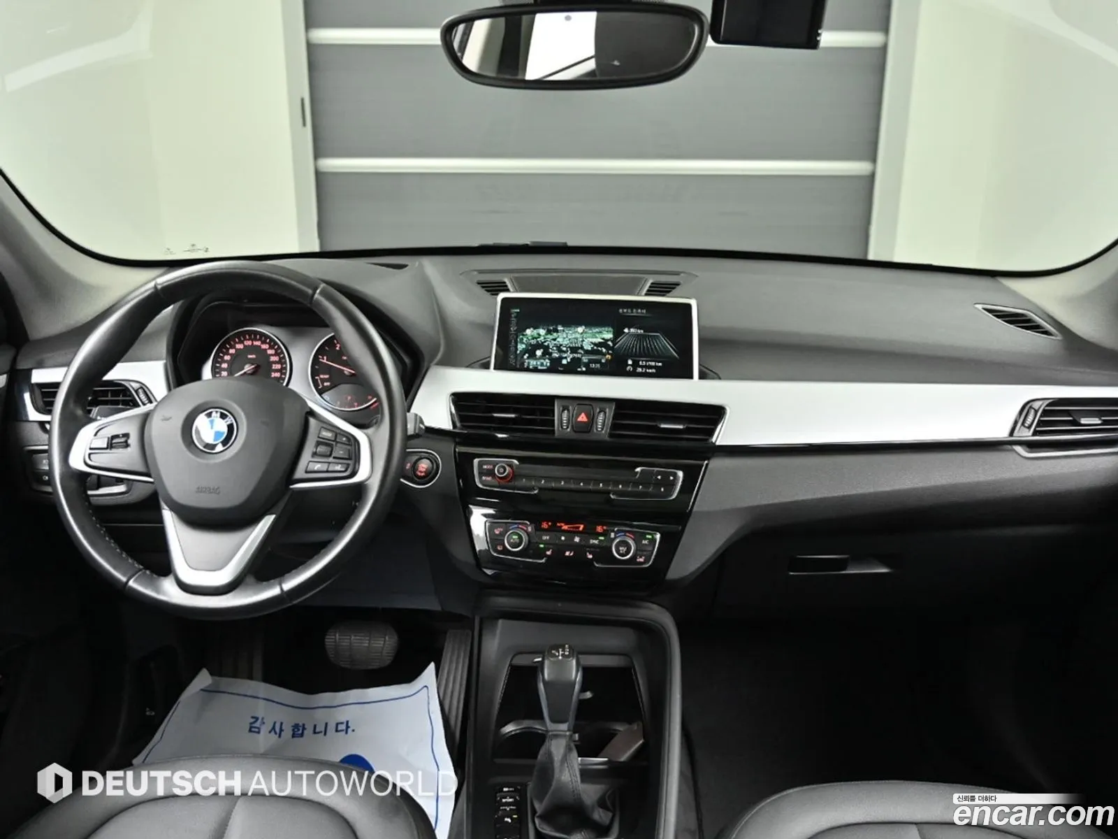 BMW X1 2016 — 12