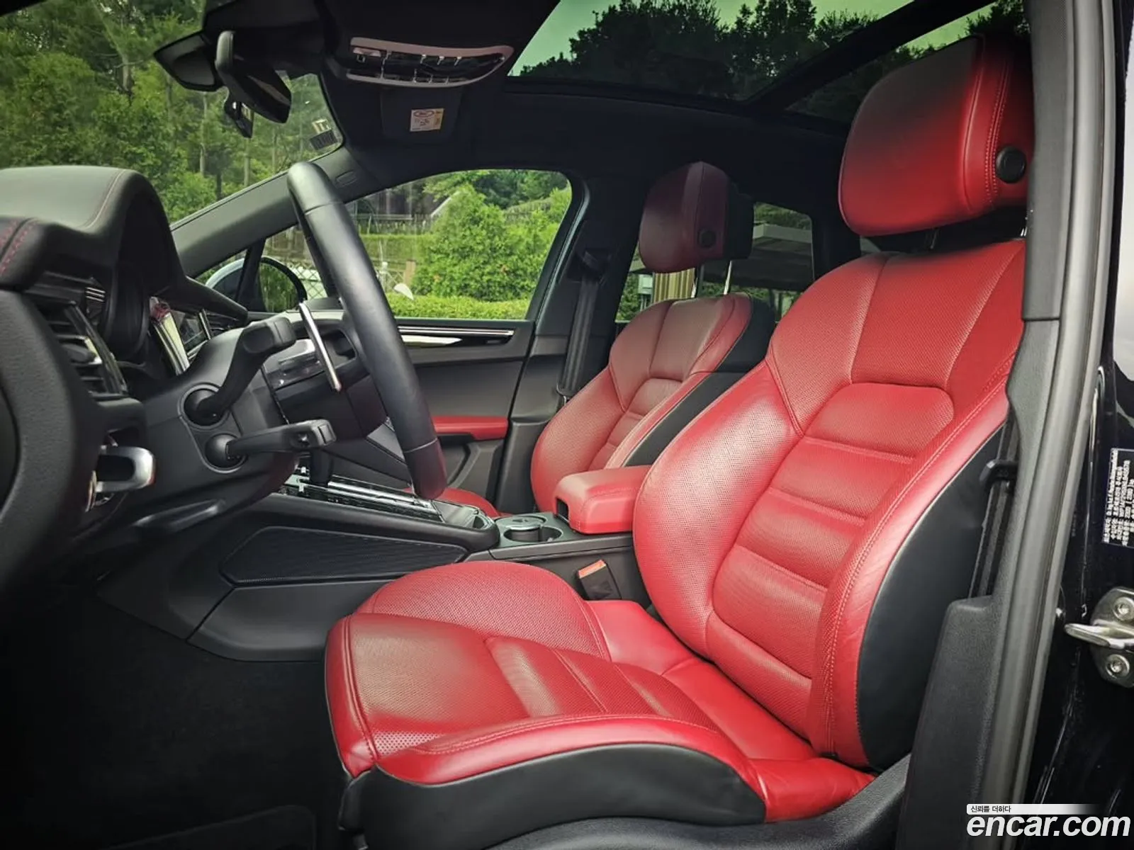Porsche Macan 2022 — 14