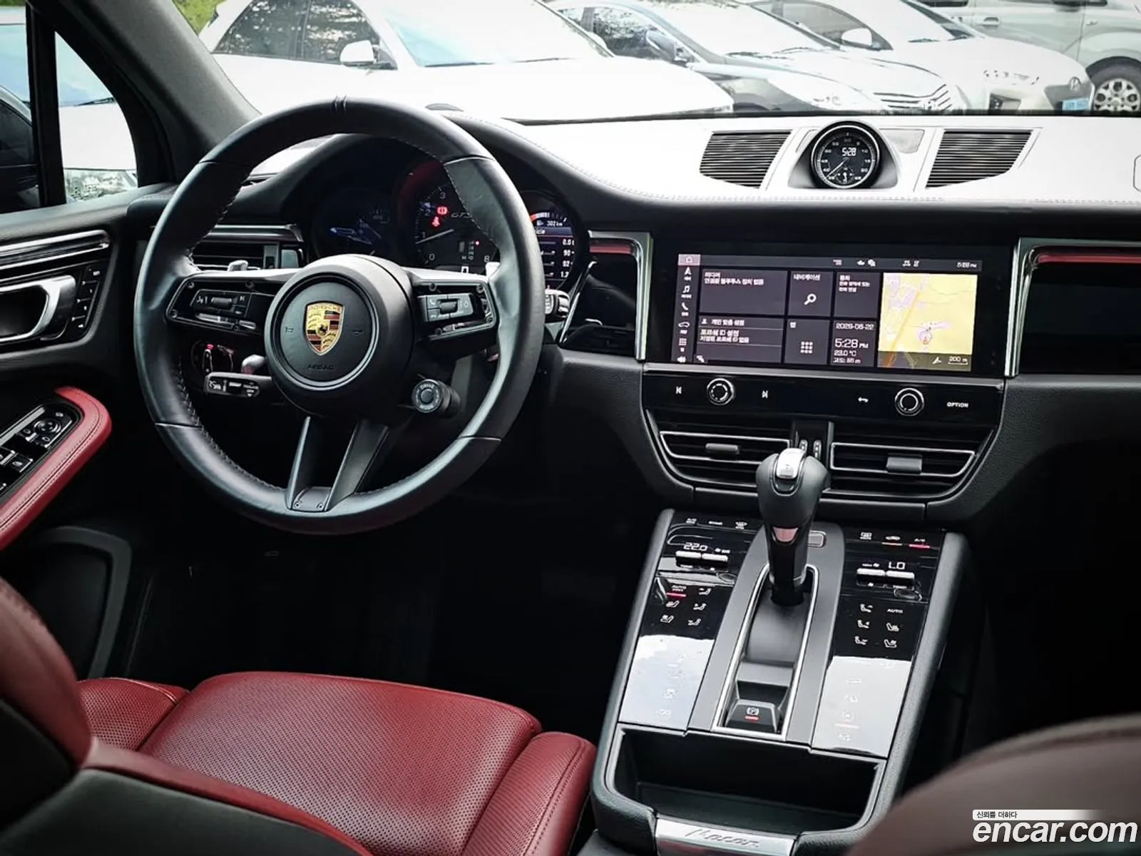 Porsche Macan 2022 — 8
