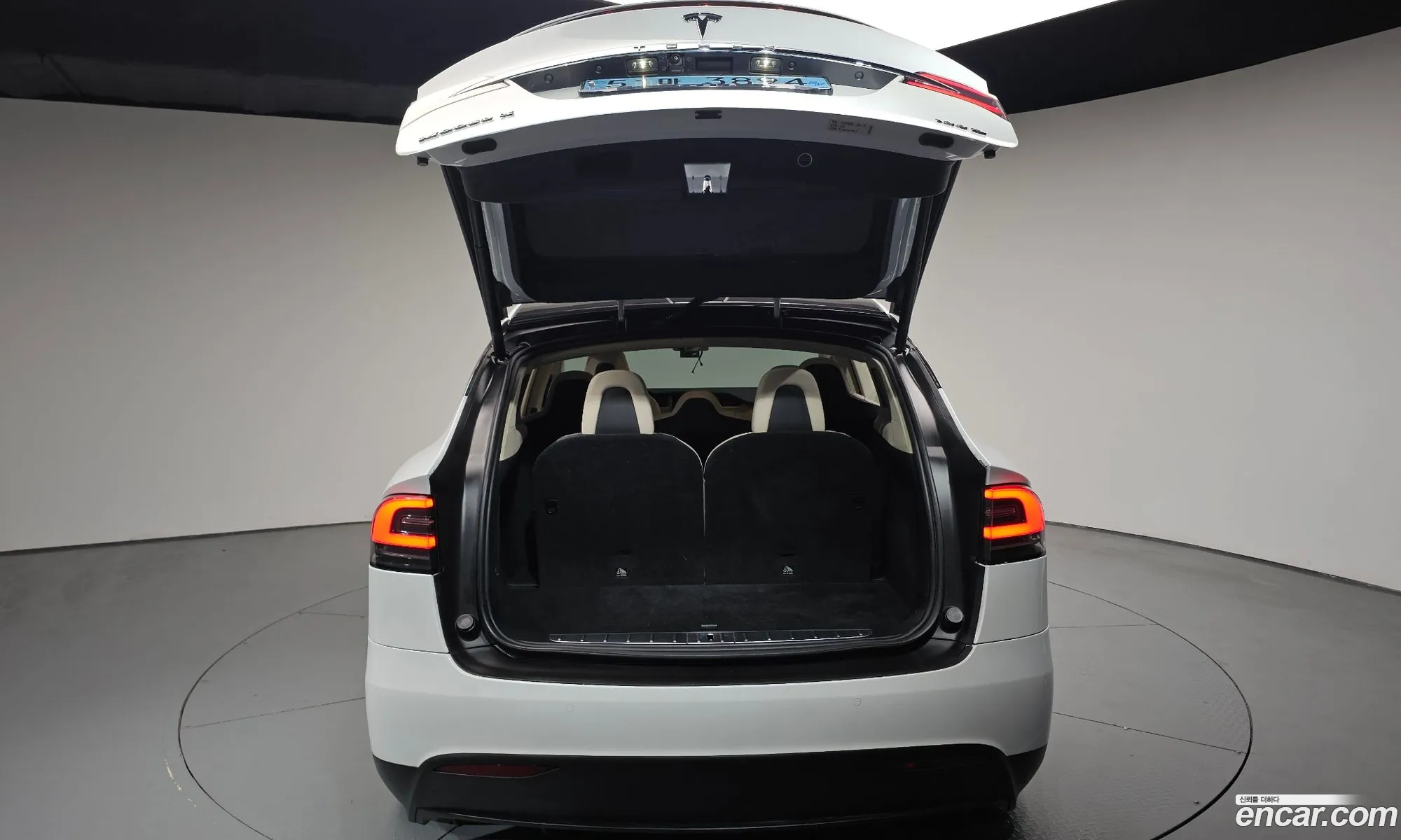 Tesla Model X 2019 5YJXCAE20KF156680 — 12