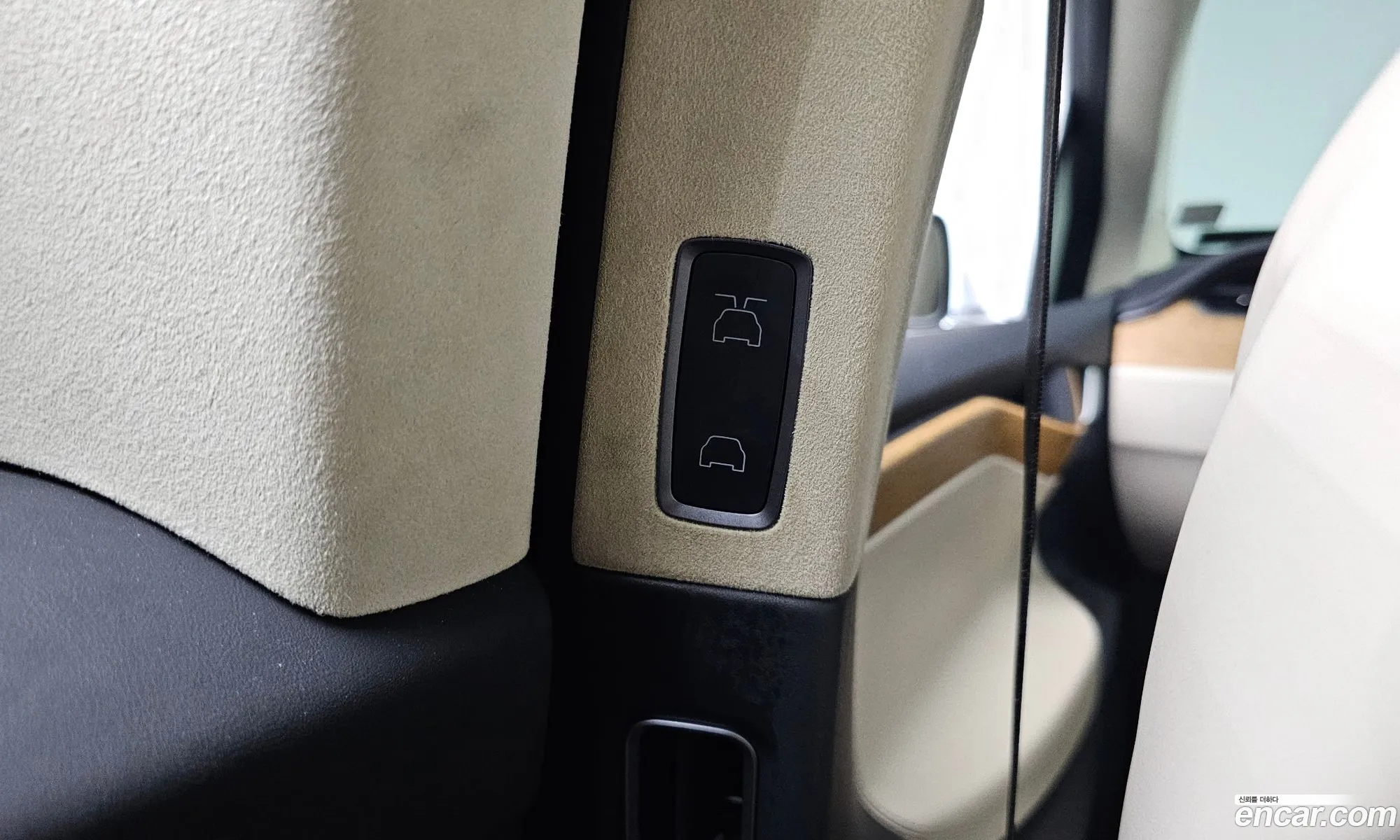 Tesla Model X 2019 5YJXCAE20KF156680 — 20