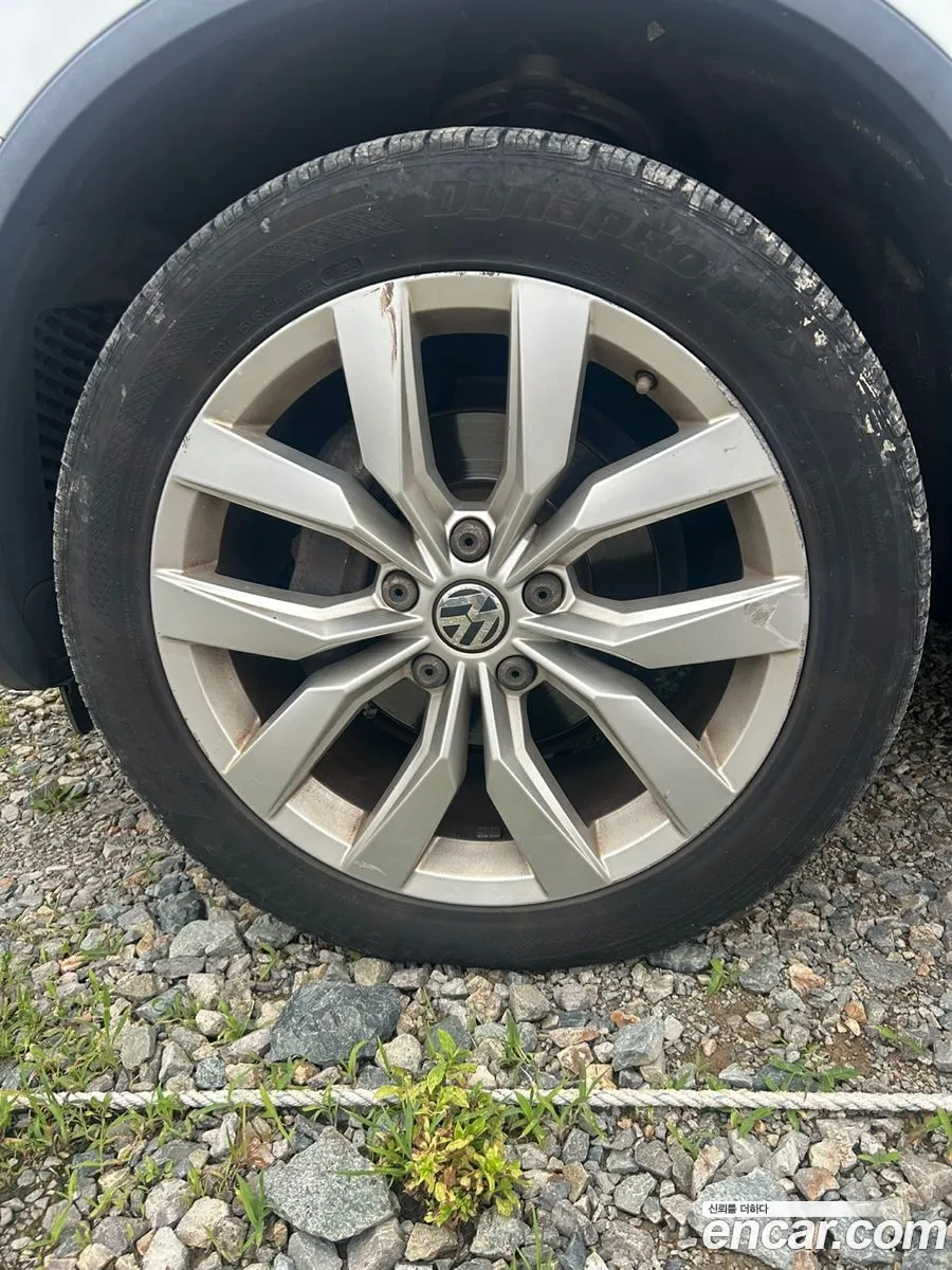 Volkswagen Touareg 2015 — 7