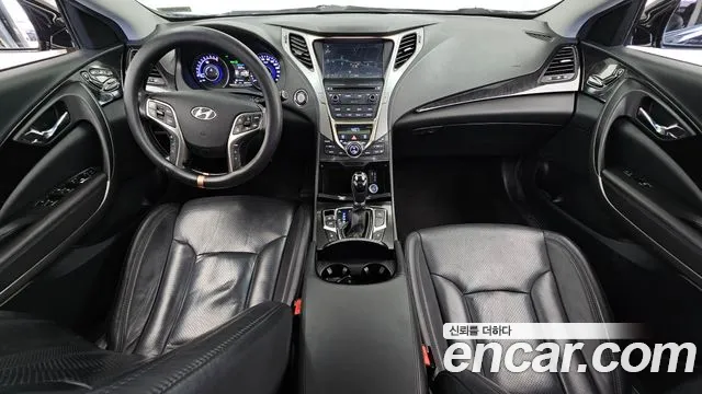 Hyundai Grandeur HG Hybrid 2014 — 4
