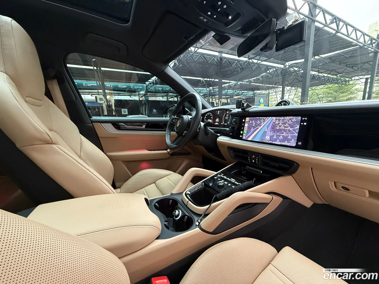 Porsche Cayenne 2025 — 8