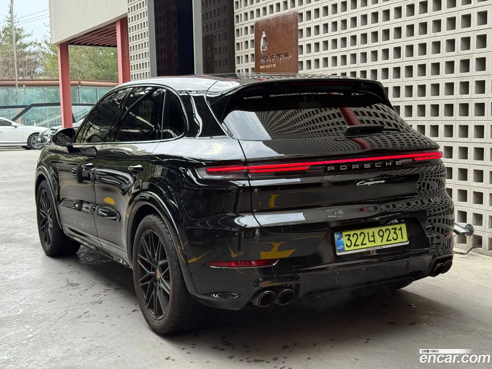 Porsche Cayenne 2025 — 13