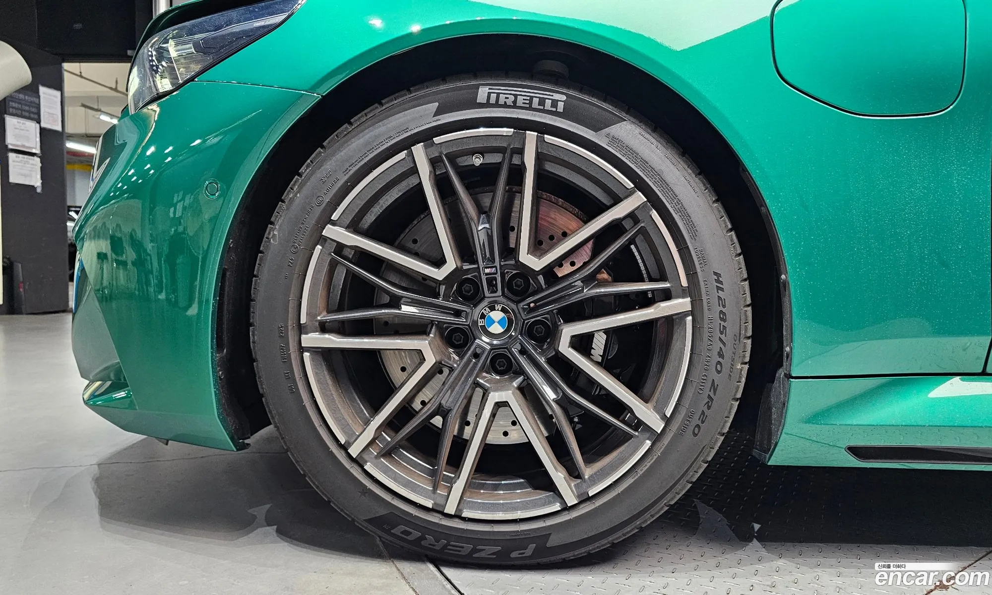BMW M5 2025 WBS81FK00TCW32461 — 8