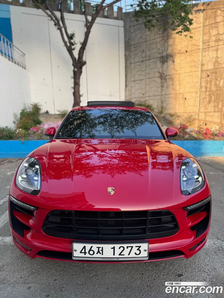 Porsche Macan 2018 — 2