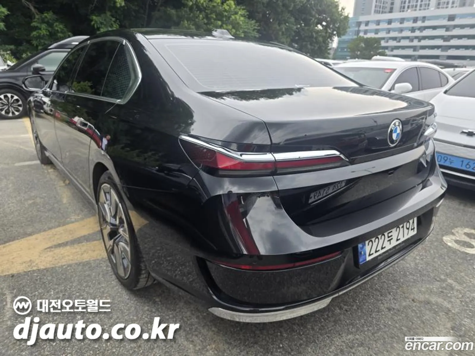 BMW 7 Series 2023 — 9