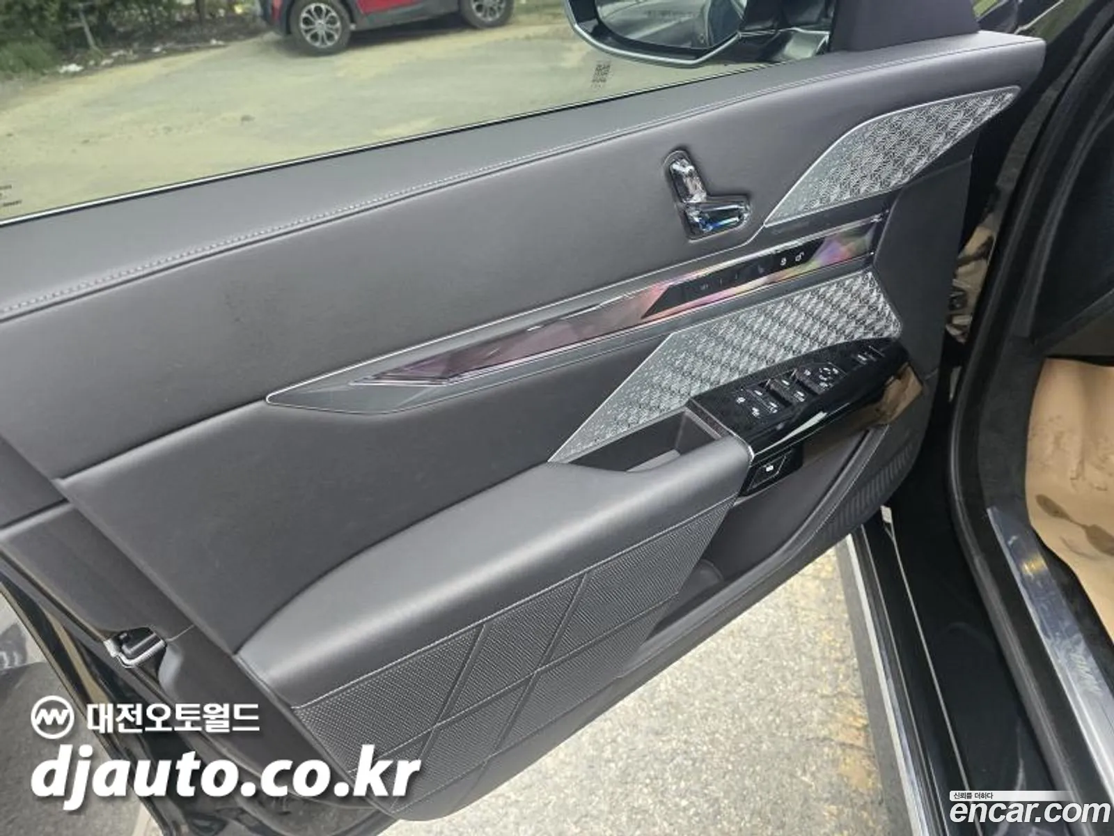BMW 7 Series 2023 — 12