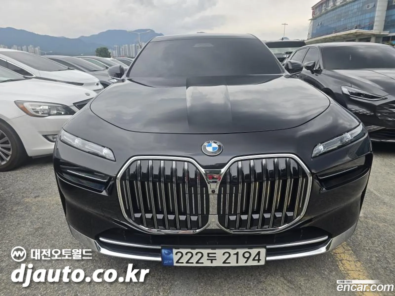 BMW 7 Series 2023 — 11