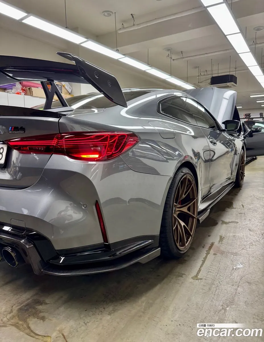 BMW M4 2023 — 7