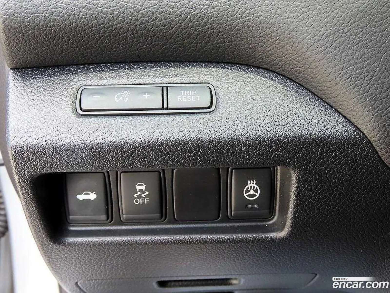 Nissan Altima 2016 — 15