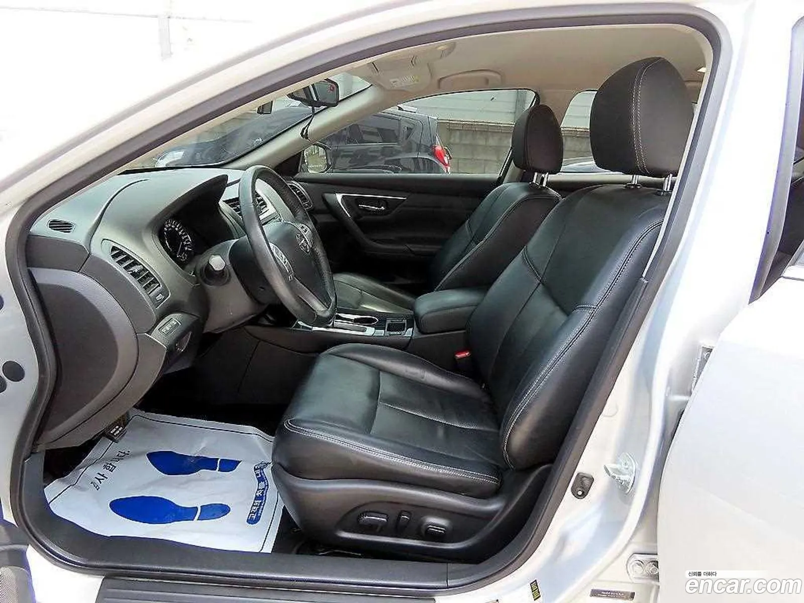 Nissan Altima 2016 — 10